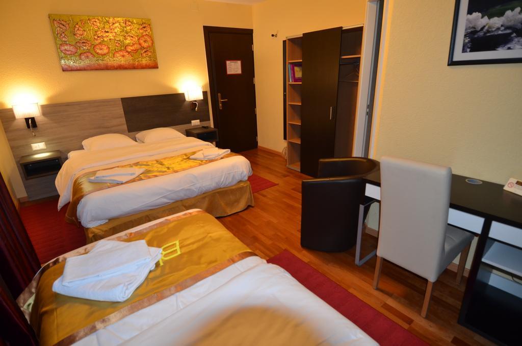 Hotel Beausite Crissier Pokoj fotografie